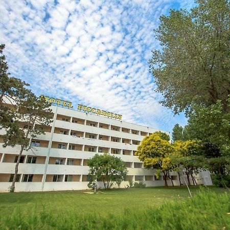 Hotel Piccadilly Mamaia Eksteriør bilde