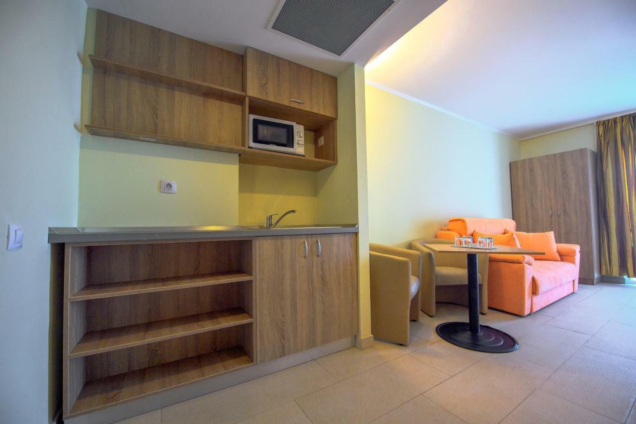 Hotel Piccadilly Mamaia Eksteriør bilde